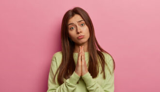 How to Apologize Effectively in Love and Life