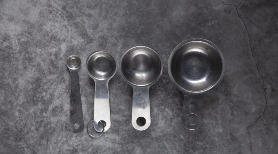 Mastering Culinary Precision: How Many Tablespoons Are in 1/4 Cup?