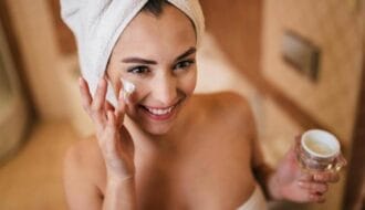 How Should a Skin Care Routine for Women in 30s Look Like?